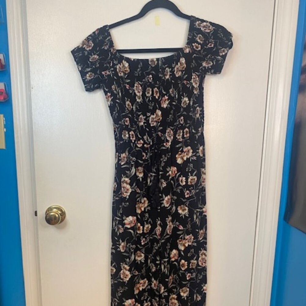 Xhilaration black and floral short sleeve Pants jumpsuit